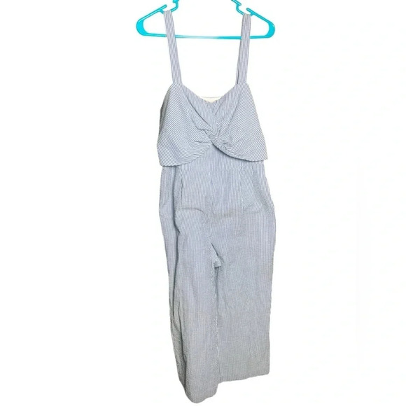 Slate and Willow blue and white seersucker jumpsuit in excellent condition - Picture 5 of 8